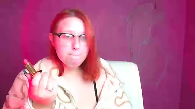 ScarletVixen  online show from September 2025 11:35:02 AM