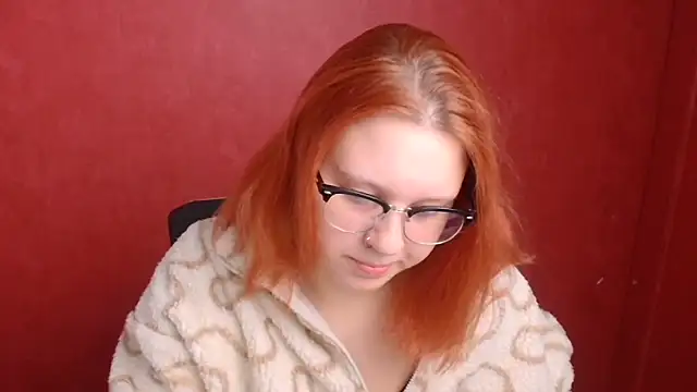 ScarletVixen  online show from September 2025 05:06:02 PM