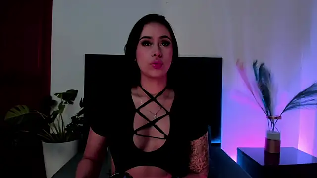 SagiraBelle online show from October 2025 11:34:02 AM