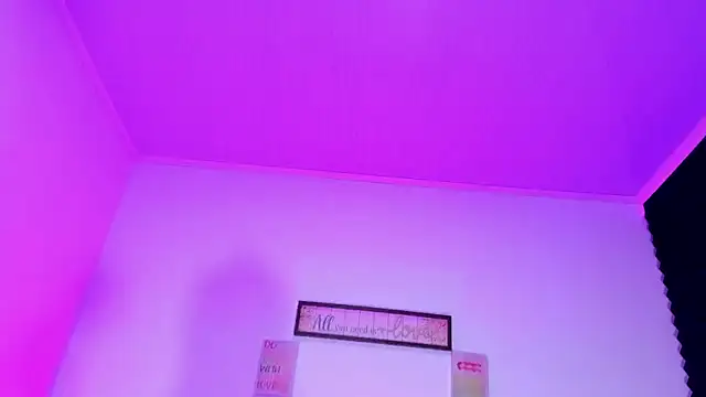 SagiraBelle online show from February 2026 05:44:01 PM