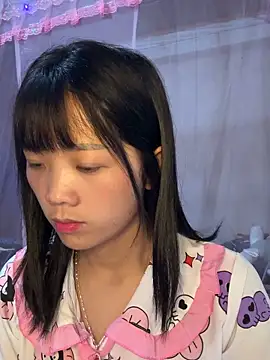 Snapshot of thaoyeuuu chatting on October 2025 05:20:02 AM thaoyeuuu online show from October 2025 05:20:02 AM