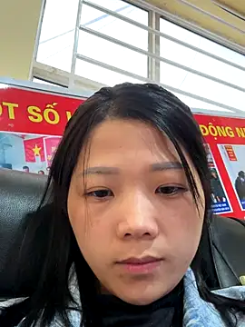 Snapshot of thaoyeuuu chatting on October 2025 01:51:02 AM thaoyeuuu online show from October 2025 01:51:02 AM