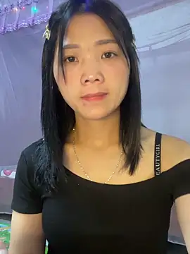 Snapshot of thaoyeuuu chatting on September 2025 08:42:02 AM thaoyeuuu online show from September 2025 08:42:02 AM