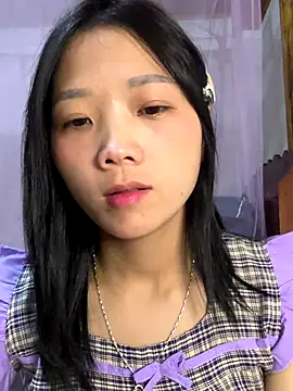 Snapshot of thaoyeuuu chatting on October 2025 12:28:01 PM thaoyeuuu online show from October 2025 12:28:01 PM