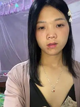 Snapshot of thaoyeuuu chatting on September 2025 12:32:02 PM thaoyeuuu online show from September 2025 12:32:02 PM