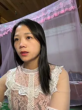 thaoyeuuu online show from November 2025 01:00:02 PM