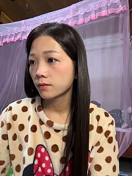 thaoyeuuu online show from November 2025 05:44:02 AM