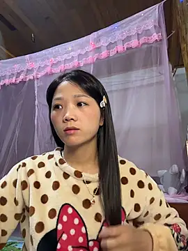 thaoyeuuu online show from November 2025 12:33:02 PM