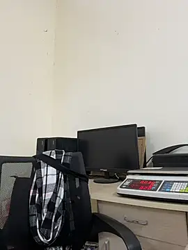 thaoyeuuu online show from November 2025 07:45:02 AM