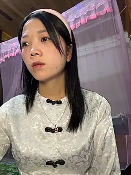 thaoyeuuu online show from October 2025 03:06:02 AM