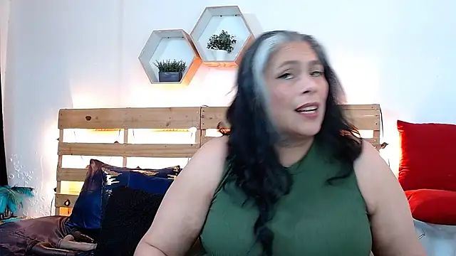Snapshot of sheila_reeves2772 chatting on October 2025 04:55:02 PM sheila reeves2772 online show from October 2025 04:55:02 PM