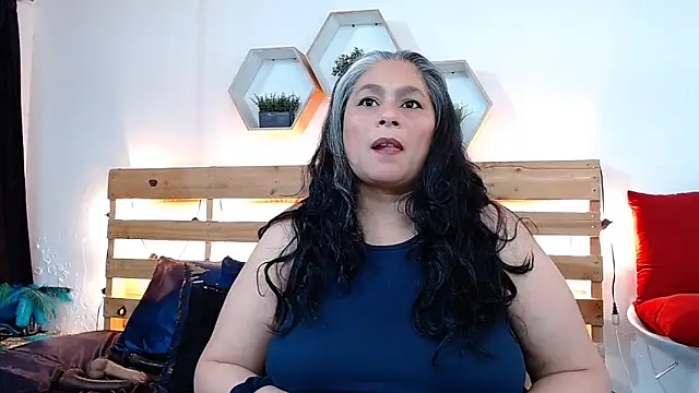 sheila reeves2772 online show from November 2025 04:07:01 PM