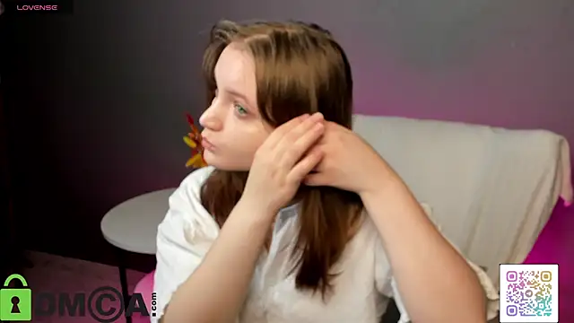 Solefreee online show from October 2025 03:07:02 AM