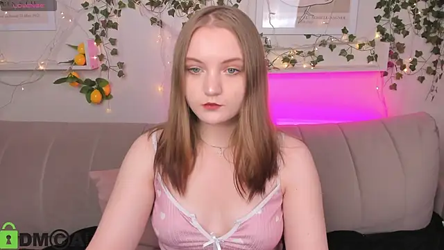 Solefreee online show from September 2025 10:09:01 AM