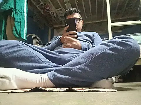 Kj Gigolo online show from July 2026 01:22:02 PM