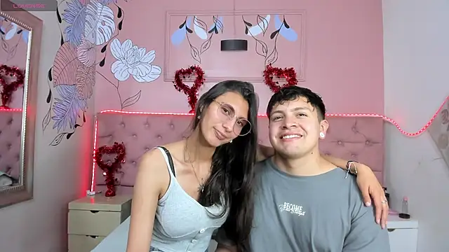 Ethan N Abby online show from October 2025 08:20:02 PM