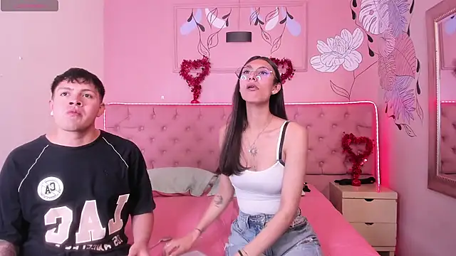 Ethan N Abby online show from September 2025 08:03:02 PM