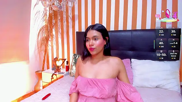 LunaToledo online show from October 2025 12:37:02 PM