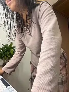 Snapshot of bunny_b4nny chatting on November 2025 03:44:02 PM bunny b4nny online show from November 2025 03:44:02 PM