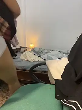 Snapshot of bunny_b4nny chatting on December 2025 04:20:02 PM bunny b4nny online show from December 2025 04:20:02 PM