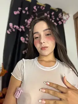 Scarlett05 online show from May 2026 02:09:02 AM