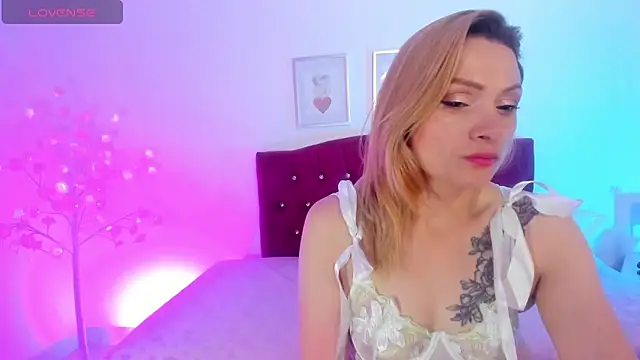 Snapshot of scarlett_blake11 chatting on October 2025 05:41:01 AM scarlett blake11 online show from October 2025 05:41:01 AM