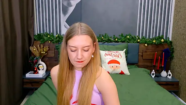 DarcyWilsy online show from December 2025 03:51:02 PM