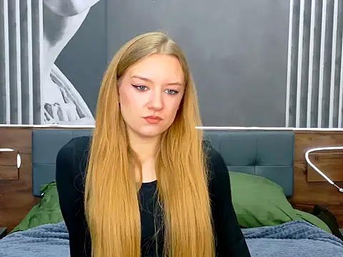 DarcyWilsy online show from November 2025 04:55:02 PM