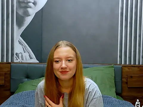 DarcyWilsy online show from October 2025 09:04:02 PM