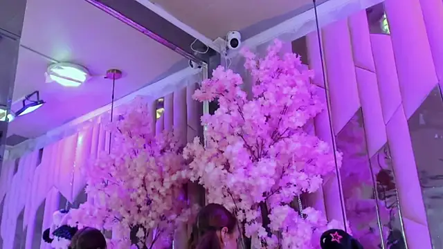 Snapshot of TessaCooper1 chatting on November 2025 09:41:01 PM TessaCooper1 online show from November 2025 09:41:01 PM