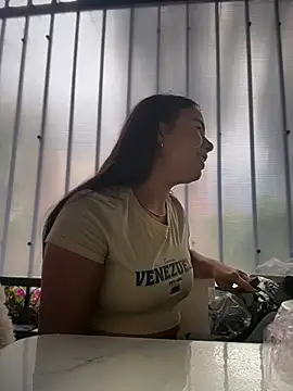 TessaCooper1 online show from June 2026 07:52:02 PM