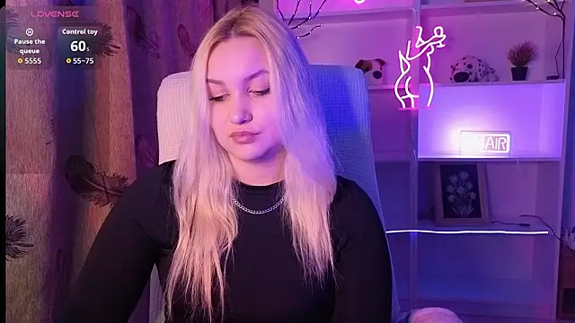 adrelaxina online show from February 2026 11:55:02 PM