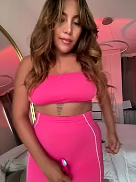 MegannHills online show from September 2025 05:50:01 PM