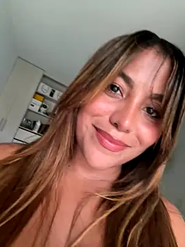 MegannHills online show from September 2025 04:43:02 PM