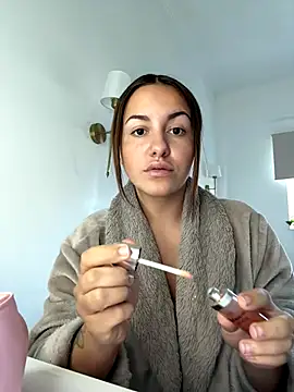 AlyssaAngell online show from October 2025 01:43:02 PM