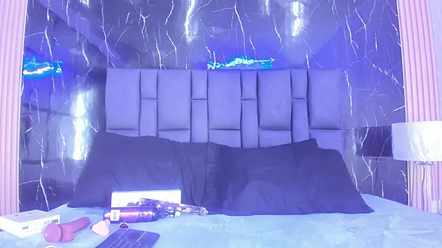 BustyGlow online show from January 2026 10:22:02 AM