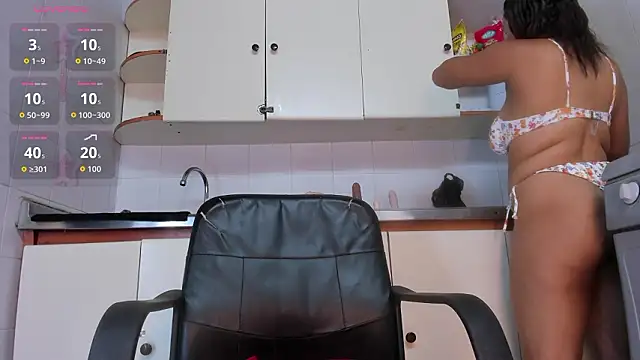 BustyGlow online show from March 2026 10:05:01 AM