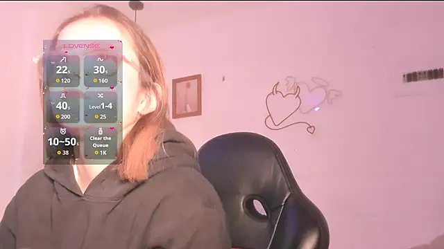 kristal joi dl online show from October 2025 01:24:01 PM