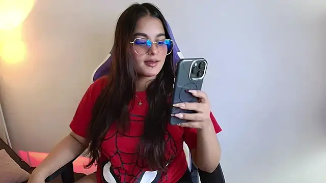 Abby Raschell online show from March 2026 03:28:01 AM