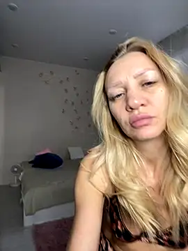 Bellissa  online show from November 2025 07:24:02 AM