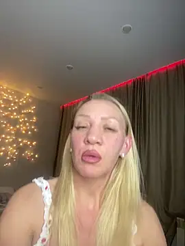 Bellissa  online show from February 2026 02:05:01 PM