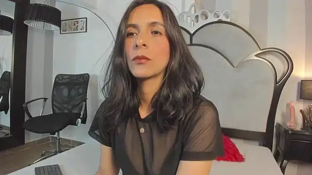 MiaAmore  online show from April 2026 06:22:01 PM