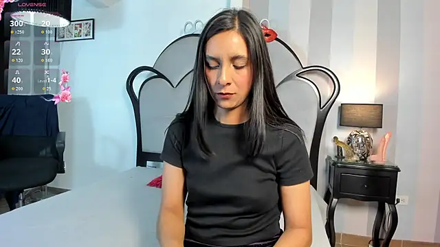 MiaAmore  online show from July 2026 07:11:02 PM