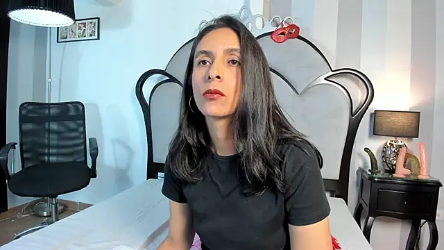 MiaAmore  online show from July 2026 07:07:02 PM