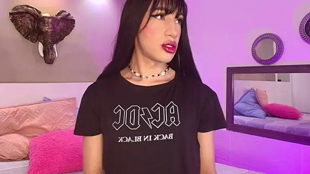 Nayla Monroe online show from September 2025 12:21:01 PM