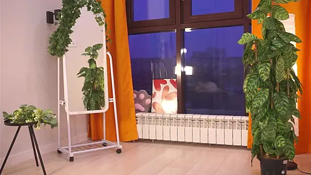 Snapshot of FrankForss chatting on November 2025 04:46:02 AM FrankForss online show from November 2025 04:46:02 AM