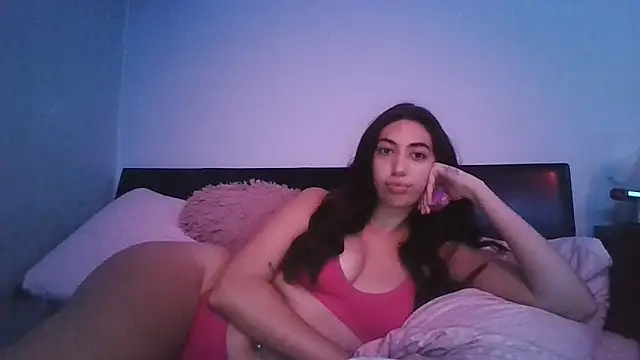 Miss lunaxx online show from September 2025 11:56:02 PM