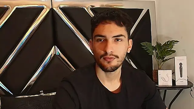 AlekRuizx online show from September 2025 04:51:02 AM