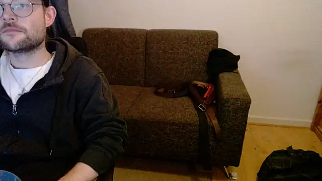 Snapshot of ChefDeLust chatting on November 2025 05:35:01 PM ChefDeLust online show from November 2025 05:35:01 PM