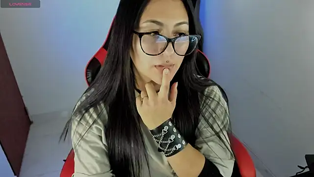 lilitth777 online show from September 2025 12:43:01 AM